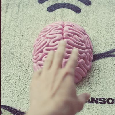 Brain abstraction with creative waves